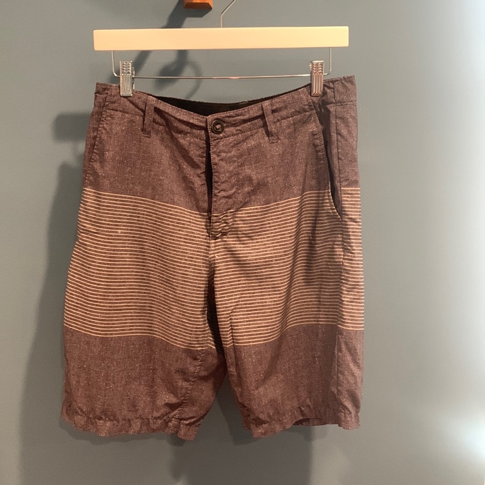 Volcom hybrid shorts size 29